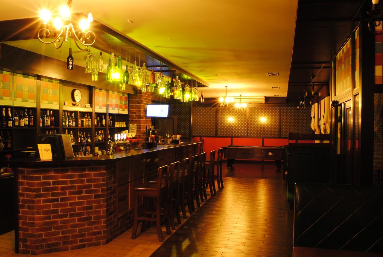 Hotel Restaurant Complex Roman'S Vishenki  Esterno foto